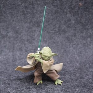 Фигурка Йода: Звездные Войны (Yoda: Star Wars) 12 см.
