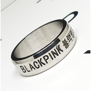 Кольцо БлэкПинк (Blackpink) со стразом серебряное размер 8