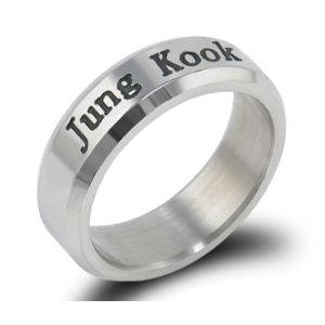 Кольцо Чонгук: БТС (Jung Kook: BTS) со стразом серебряное