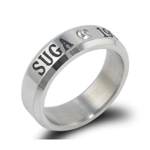 Кольцо Suga: BTS со стразом серебряное