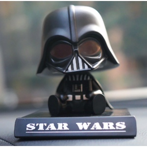 Фигурка Дарт Вейдер с трясущейся головой: Звездные войны (Darth Vader: Star Wars) 13 см.