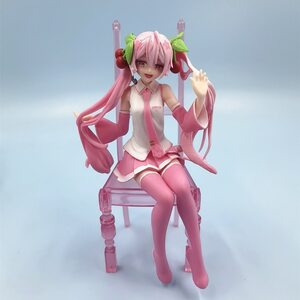 Фигурка Сакура Мику на стуле: Вокалоиды (Sakura Miku: Vocaloid) 15 см.